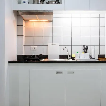 P4 Silom Large 2Beds Full Kitchen Wifi 4-6Pax Apartment Bangkok Exterior photo