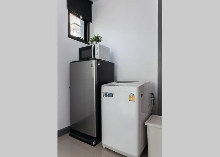 P4 Silom Large 2Beds Full Kitchen Wifi 4-6Pax